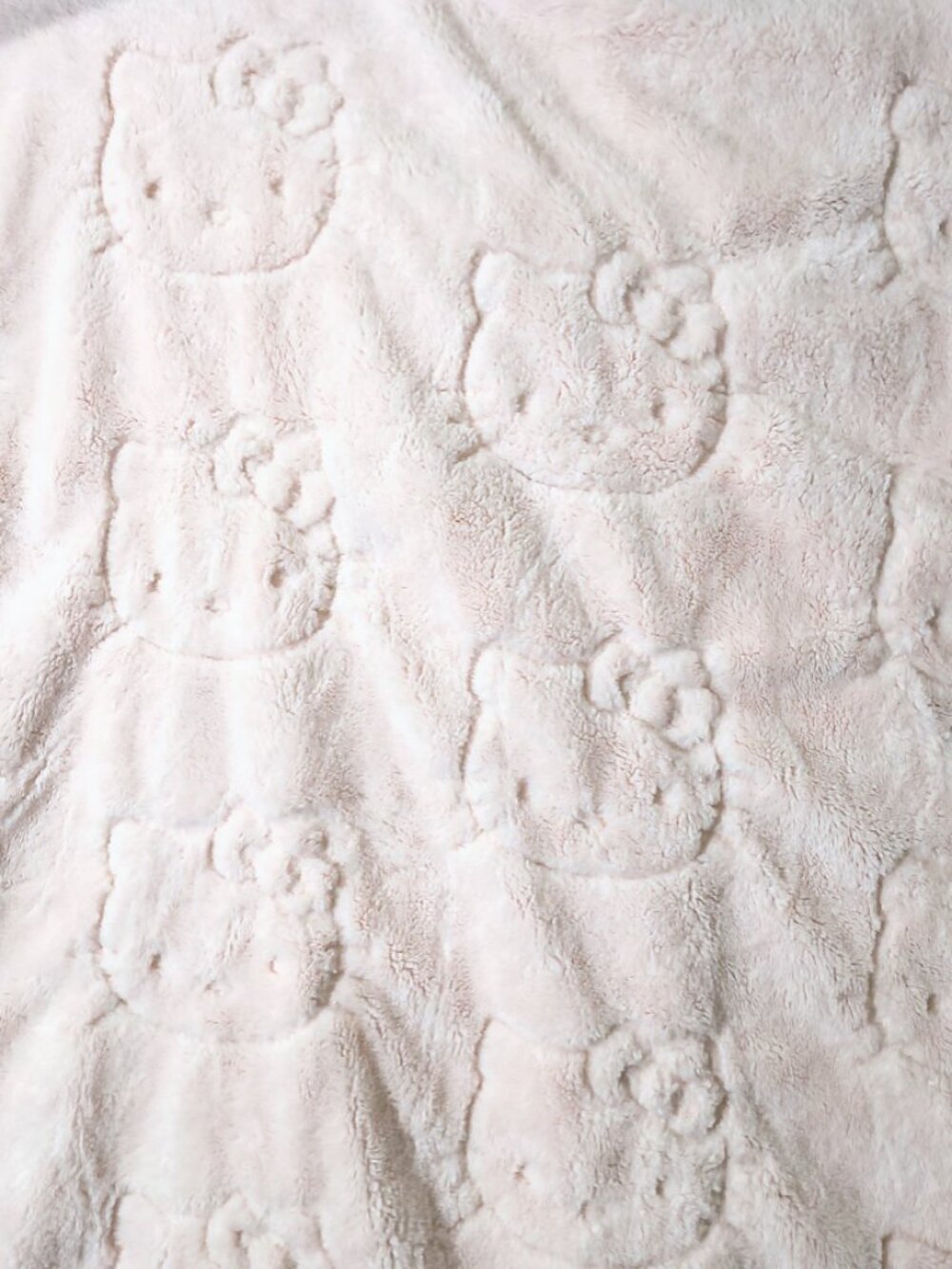 Pottery Barn Hello Kitty Magical Faux Fur Powdered Blush Throw Blanket 49” X 60”